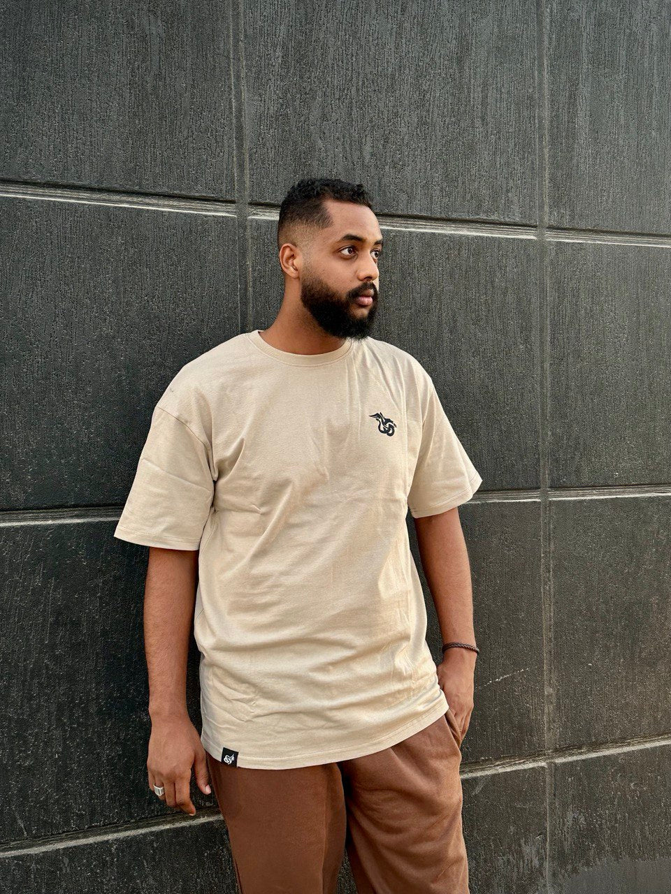 OVERSIZED T-SHIRTS (BEIGE)